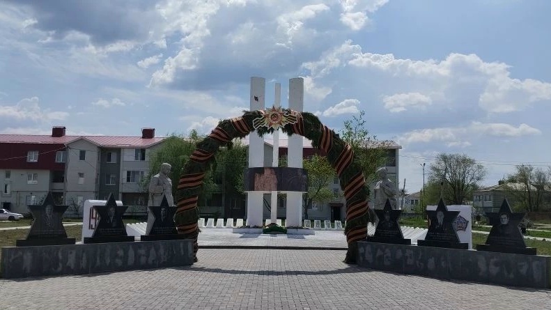 Саратовцев просят оплатить ремонт воинского мемориала в Горном